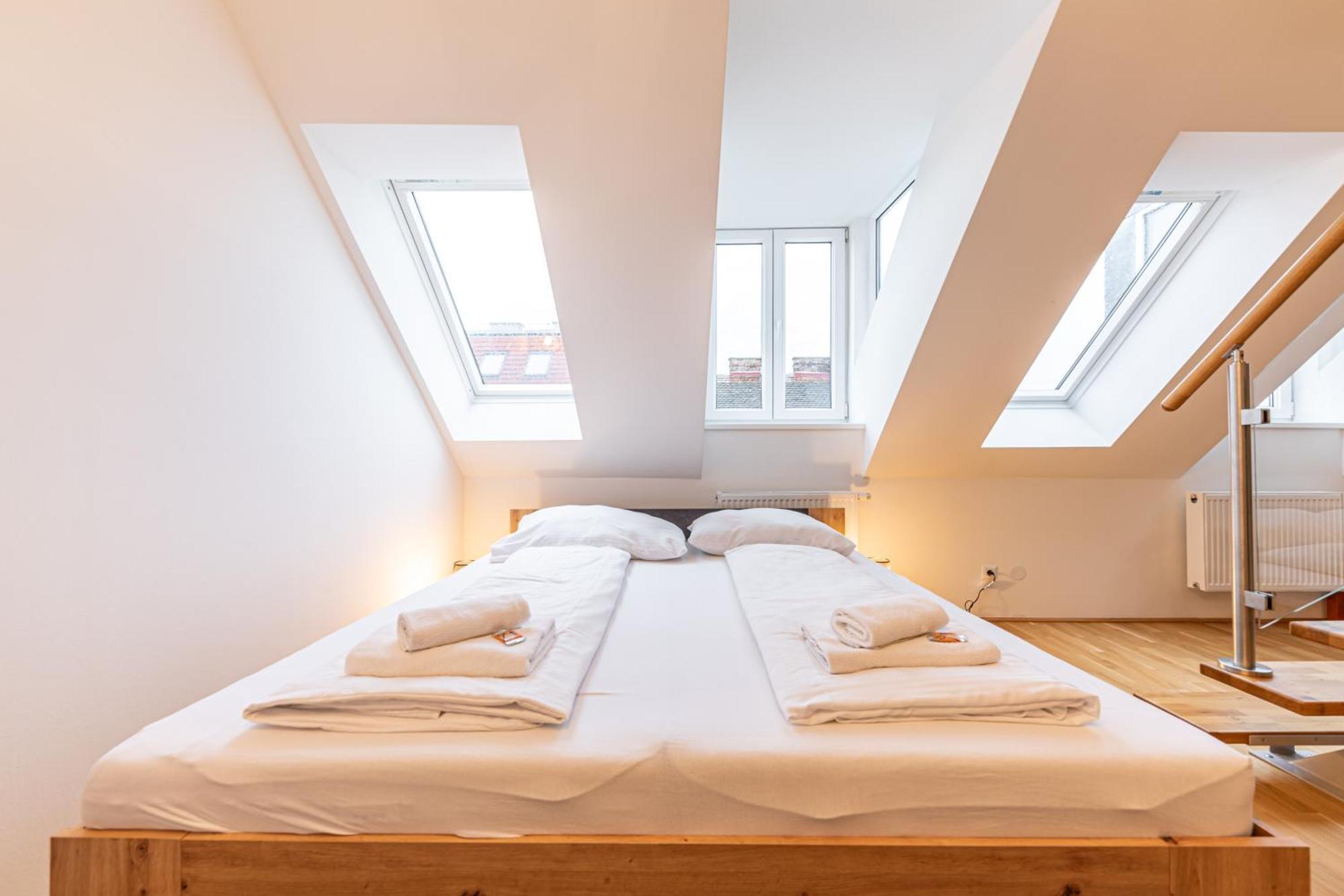 Penthouse Suites By Jr City Apartments Bécs Szoba fotó